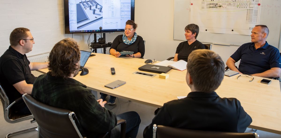 Das Pro-Sim Team bei einer gemeinsamen Projektbesprechung